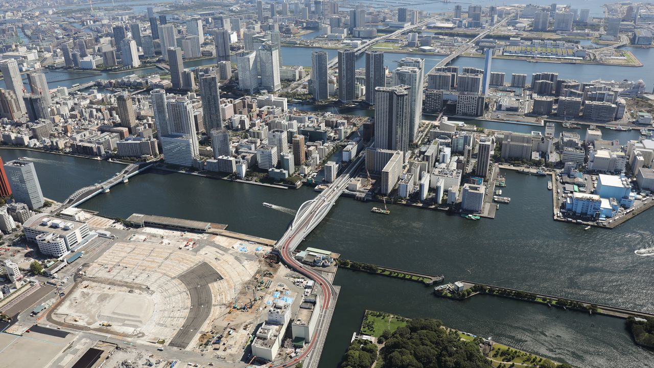 Tsukiji Relocation Mandate and Site Selection Controversy (2001, 2011)